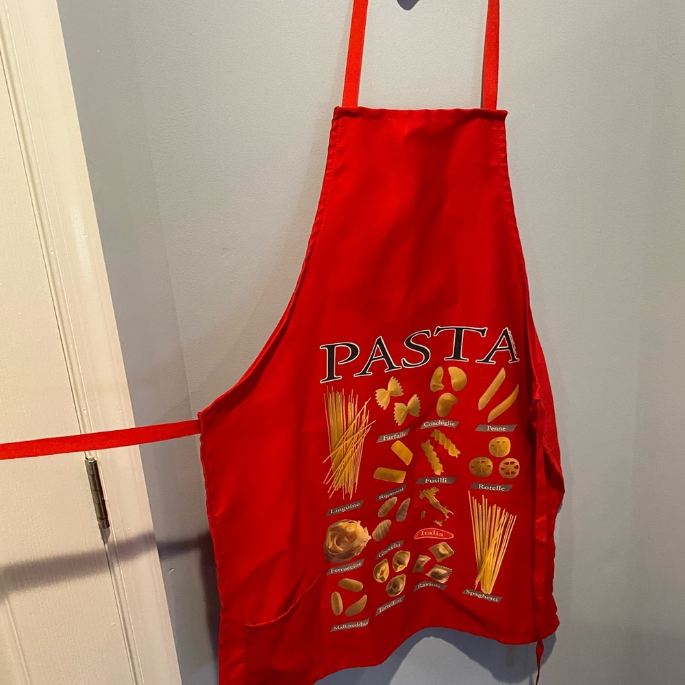 2 Aprons Purchased in Bologna, Italy. Never worn. Paris and Italy w pocket. - Picture 3 of 4